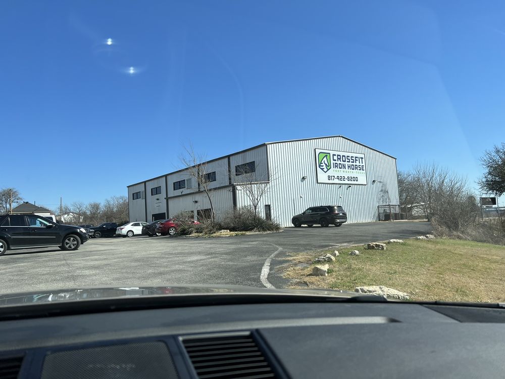 CROSSFIT IRON HORSE Updated June 2024 20 Reviews 5220 W Vickery