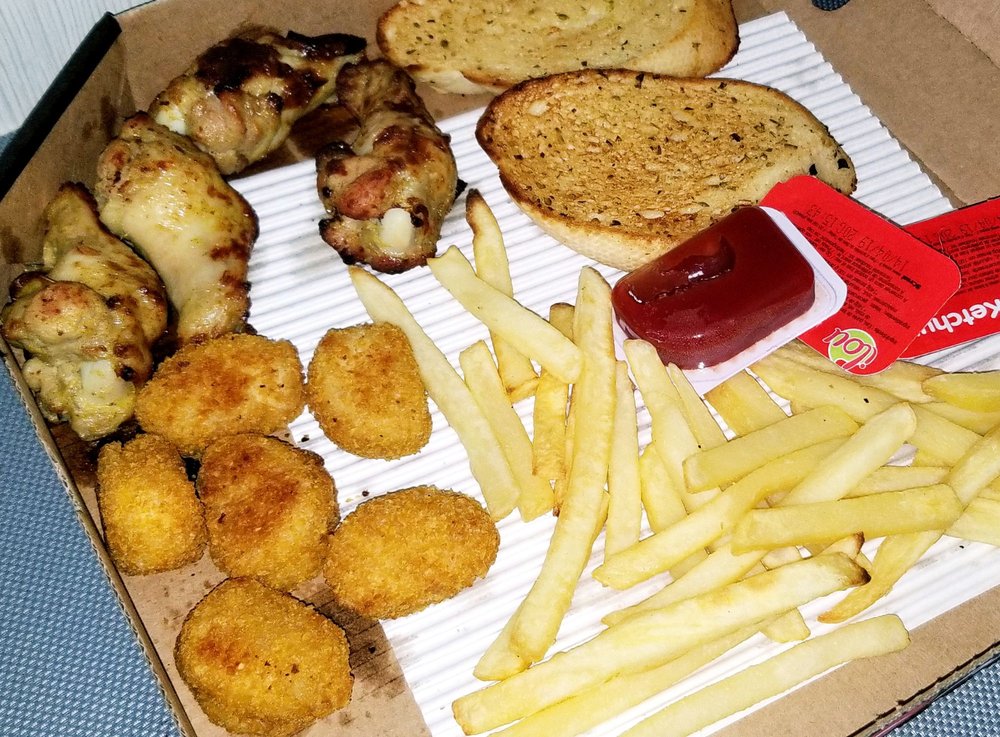 PIZZA HUT De Brouckèreplein, PäijätHäme, Bruxelles, Belgium Pizza