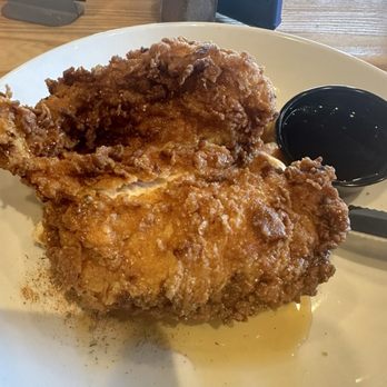 Upland Brewing Company - Chicken and waffle - Pizza Near Me - Indianapolis, Indiana