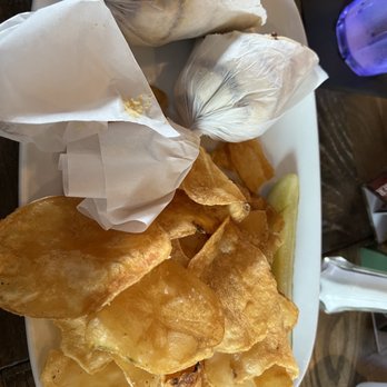 Irish 31 - Humus Wrap with chips - Irish Near Me - Oviedo, Florida