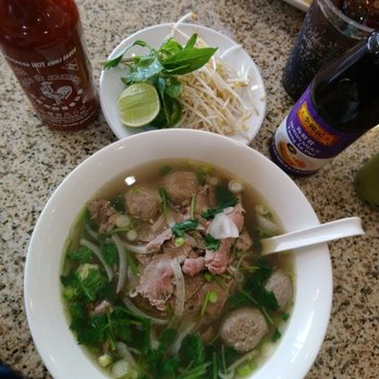 PHO FILET - Combination beef Pho. - Vietnamese Near Me - San Antonio, Texas