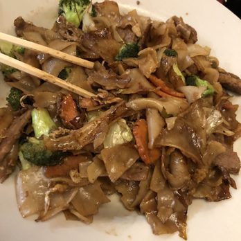 THAI DELIGHT BROADWAY Edmond - Pad See-Ew - Japanese Near Me - Edmond, Oklahoma THAI DELIGHT BROADWAY Edmond - Pad See-Ew - Japanese Near Me - Edmond, Oklahoma