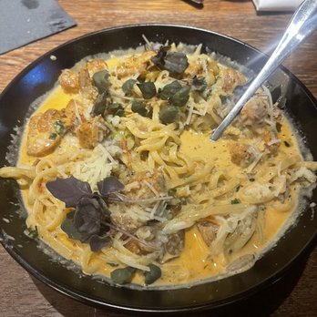 The Stokin' Goat - Blackened Chicken Linguine - New American Near Me - Omaha, Nebraska The Stokin' Goat - Blackened Chicken Linguine - New American Near Me - Omaha, Nebraska