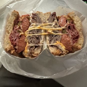 Perry's Joint - Hey Joe! Feat Cheese pull sexiness - Sandwiches Near Me - Pasadena, California