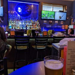 Jackson's Pit - Another bar view