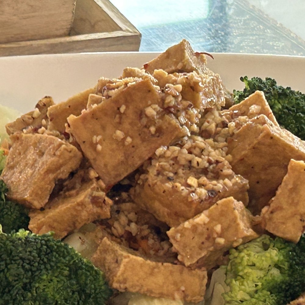 Mee Thai Restaurant - Garlic tofu - Thai Near Me - Orlando, Florida