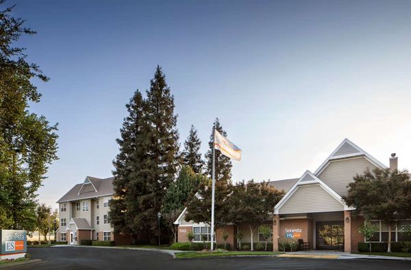 Sonesta ES Suites Fresno by null