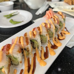 Sushi Hana - Pink dragon roll