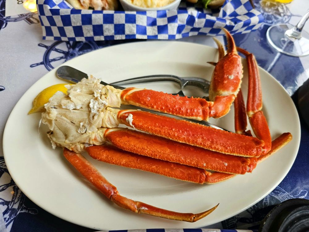 RUSTY ANCHOR RESTAURANT - Updated December 2025 - 104 Photos & 86 ...