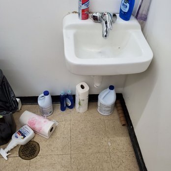 Dollar General - a sink in a public restroom - Grocery Near Me - Augusta, Georgia Dollar General - a sink in a public restroom - Grocery Near Me - Augusta, Georgia