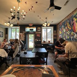 Derailed Coffee Bar & Cafe