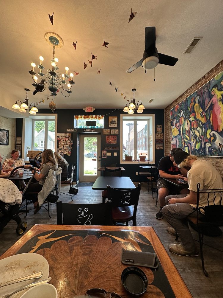 Derailed Coffee Bar & Cafe