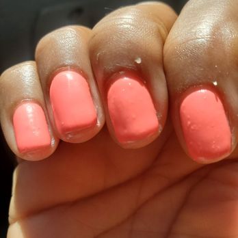 Spa & Nail Creations - Bubbles/Poor Job on Gel - Nail Salons Near Me - Mesa, Arizona
