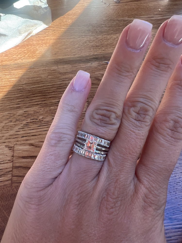 PAVE FINE JEWELRY Updated September 2024 18 Reviews 101 NW