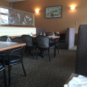 China Ben - a dining area with tables and chairs - Chinese Near Me - Red Deer, Alberta China Ben - a dining area with tables and chairs - Chinese Near Me - Red Deer, Alberta