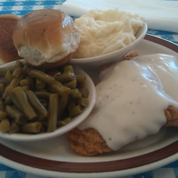 Matty's Restaurant - Chicken Fried Chicken and gravy, Mashed potatoes, green beans and rolls - Southern Near Me - Elkin, North Carolina Matty's Restaurant - Chicken Fried Chicken and gravy, Mashed potatoes, green beans and rolls - Southern Near Me - Elkin, North Carolina