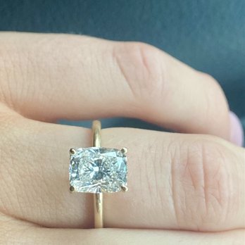 Boyson Jewelry - Jewelry Near Me - Cedar Rapids, Iowa