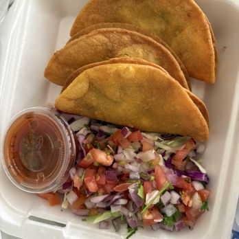 Mariscos El Faro #2 - Shrimp tacos - Food Trucks Near Me - Culver City, California