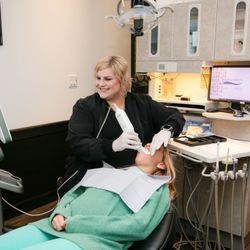 Tieken Smiles Dentistry - Creating a digital scan