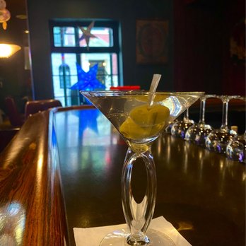 The Prince Kitano - Cool bar area with a great dirty martini! - Hotels Near Me - New York, New York