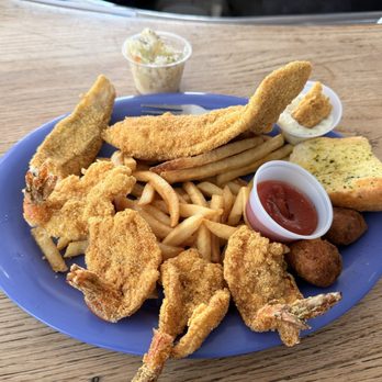 Capt Benny's - Seafood Near Me - Houston, Texas Capt Benny's - Seafood Near Me - Houston, Texas