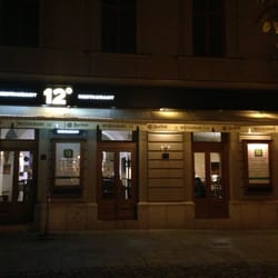 Restaurant 12