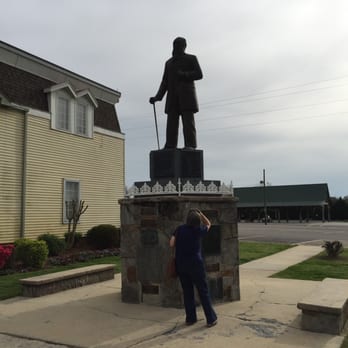 Cullman County Museum - Statue of Col. Cullmann.  (Festhalle is in the distance.) - Museums Near Me - Cullman, Alabama