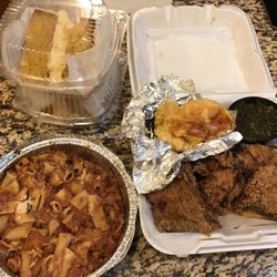 Chara's Kitchen and Catering