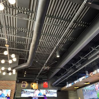 Ale Emporium - Inside - Pizza Near Me - Avon, Indiana