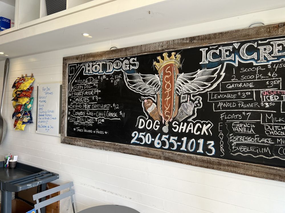 Scotty’s Dog Shack Logo