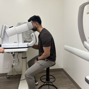 Barranca Optometry - Eye exam - Optometrists Near Me - Irvine, California Barranca Optometry - Eye exam - Optometrists Near Me - Irvine, California