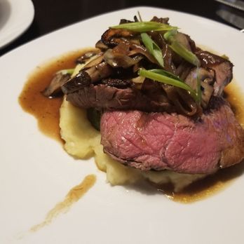 110 Grill - Mushroom Demi Sirloin cooked medium rare. DELICIOUS!! - New American Near Me - Fall River, Massachusetts