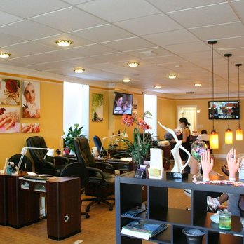 La Villa Nail Spa - Nail Salons Near Me - Frederick, Maryland