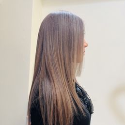 Hair Coloring - Full Highlights Hair Coloring - Full Highlights