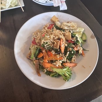 Budsi's Authentic Thai - Drunken noodles with tofu - Thai Near Me - New Orleans, Louisiana Budsi's Authentic Thai - Drunken noodles with tofu - Thai Near Me - New Orleans, Louisiana
