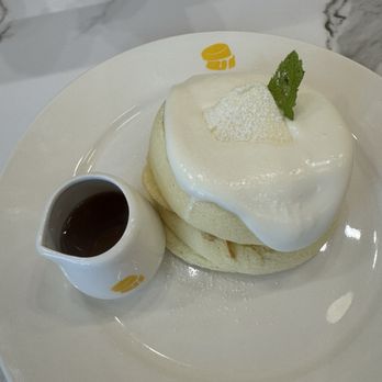 Fluffy Fluffy - Signature Souffle - Desserts Near Me - Tustin, California