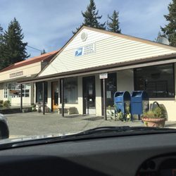 US Post Office - The outside.