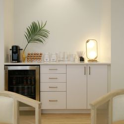 Lux Lounge - Beverage Station