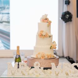 Long Phung Bakery - Wedding cake