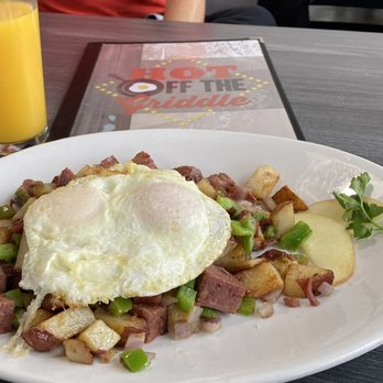 Hot Off The Griddle - cornbeef hash - Breakfast & Brunch Near Me - Orangevale, California