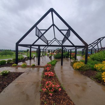 Cunningham Park - Parks Near Me - Joplin, Missouri