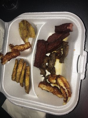 DELFINA’S CHIMI by null