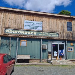 BRITTANY'S DINER - The Outside of the Restaurant!