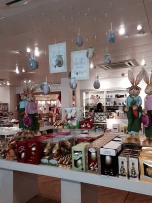 Brown Thomas Dublin by null