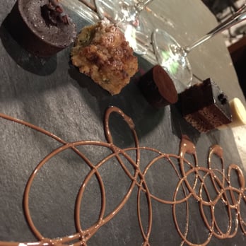 Said - There was a chocolate and chili tart, a kiwi and banana crumble, a chocolate cake, a dark chocolate tart, and a white chocolate cup - Chocolatiers & Shops Near Me - Rome, RM