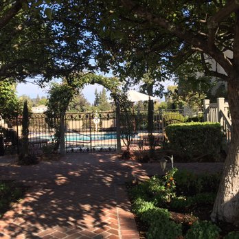 Vineyard Country Inn - Hotels Near Me - Saint Helena, California Vineyard Country Inn - Hotels Near Me - Saint Helena, California