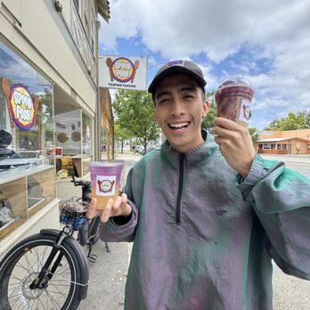 Spoon And Fork - my boyfriend with two of their specialty bevs! Ube kape (Coffee), Manila mist FIRE - Filipino Near Me - Sacramento, California Spoon And Fork - my boyfriend with two of their specialty bevs! Ube kape (Coffee), Manila mist FIRE - Filipino Near Me - Sacramento, California