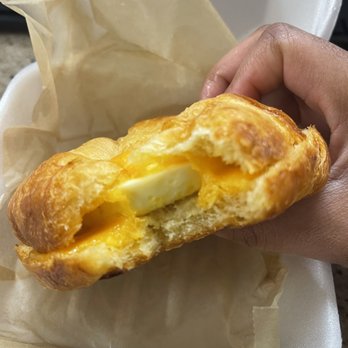 Rendezvous Cafe - Cafes Near Me - Cumming, Georgia