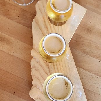 Dana Point Ale House - Beer Bar Near Me - Dana Point, California