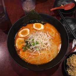 Topping Egg Ramen